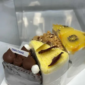 케익먹는곰 대표 사진