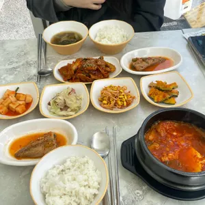 꽃뜨루식당 사진