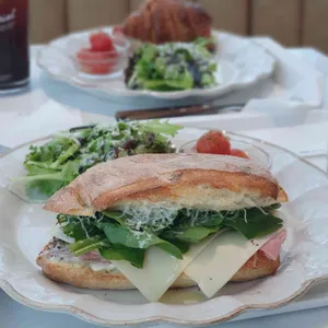 라크드미엘 사진