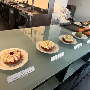 초석로스터스 사진