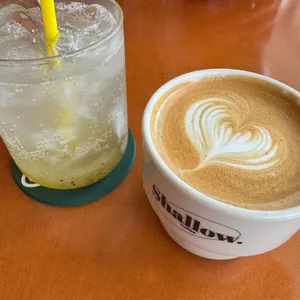 샬로우커피 대표 사진