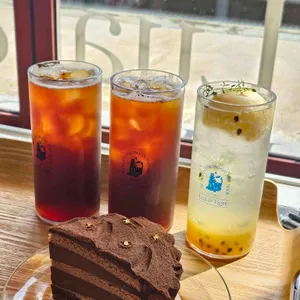 루아앤티그리 사진