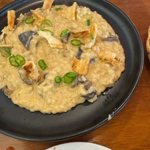 모퉁이피자집 사진