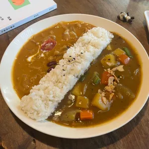 톰톰카레 대표 사진