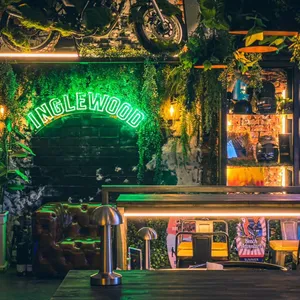 잉글우드 리뷰 사진