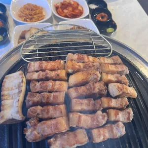 고담 대표 사진