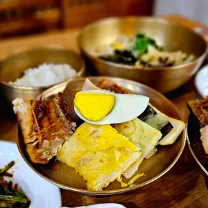 까치구멍집 사진