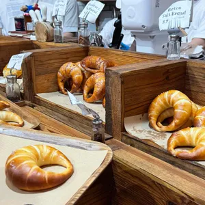 베통 성수 플래그십 대표 사진