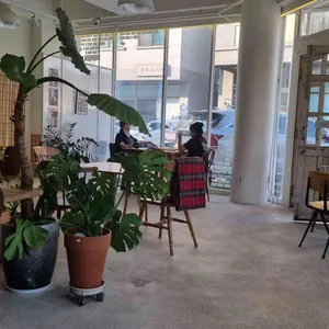 굴뚝에 걸린 베이글 리뷰 사진