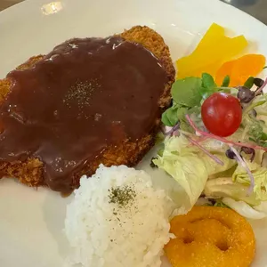 브런치 오뉴 사진