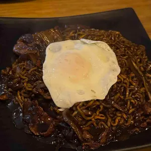 딱 여기네 사진