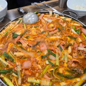 명가부대찌게철판구이 사진 1