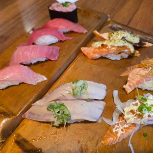 갓덴스시 대표 사진