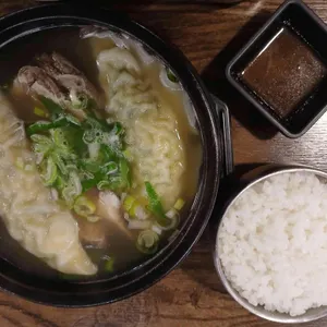 교동면옥 사진 1