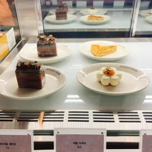 오쥬르디파티스리 리뷰 사진