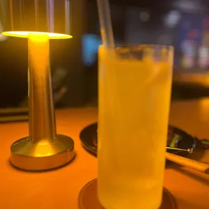 아이덴티티 사진