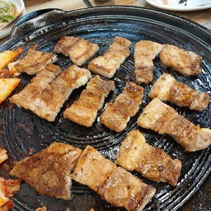 장터삼겹살 사진