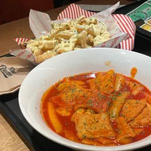 레드버튼 대표 사진