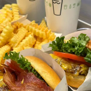 쉐이크쉑 사진 2