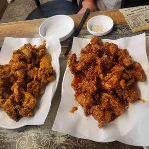 거인통닭 사진 1