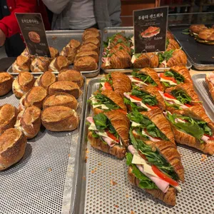 성심당샌드위치정거장 리뷰 사진