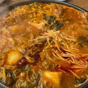 청년감자탕순대국 사진