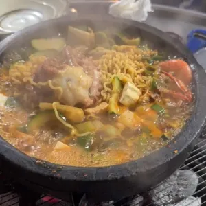 뚝방삼지창 대표 사진