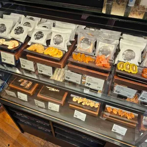 신라당 대표 사진