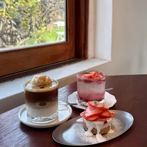 믈커피 로스터스 대표 사진