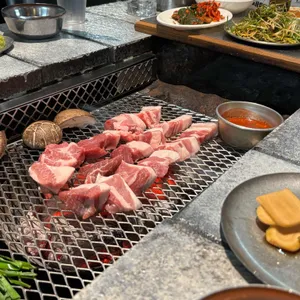 산청숯불가든 사진