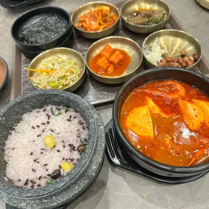 완뚝순두부 대표 사진