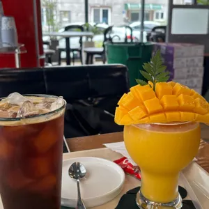 그녀의커피잔 사진