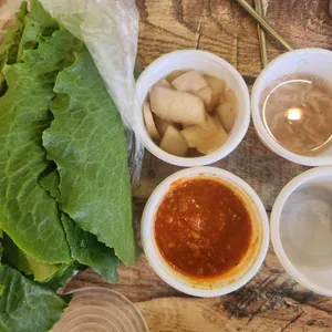 떳다왕족발 대표 사진