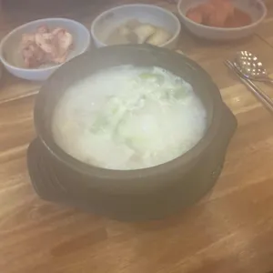 더진국 수육국밥 사진 2