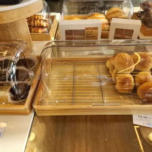 카페 갈곳 대표 사진