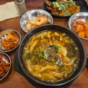 1974비래옥 대표 사진