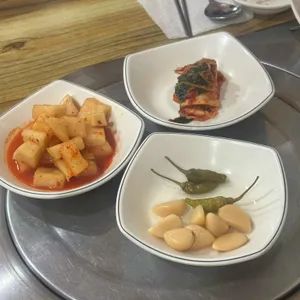 두메막국수능이백숙 사진