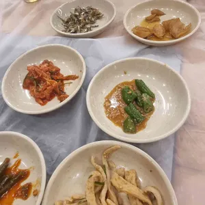 조개까는남자 사진