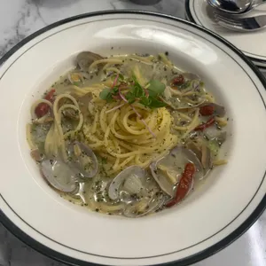 라라코스트 사진