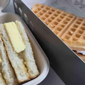 플러스82 사진 2