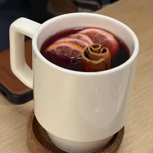 버드 로스터스 사진