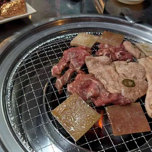 엉댕이돼지부속 대표 사진