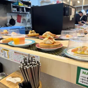 타임테라스 스시선 사진