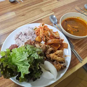 들밥한식뷔페 사진