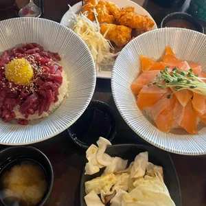 돈부리모노 대표 사진