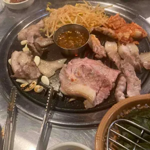 김정식의삼일뒷고기 사진