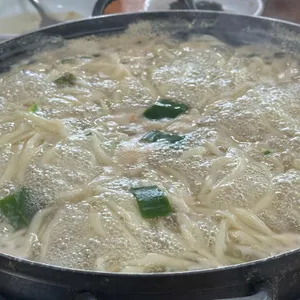 삐쭉이백합칼국수 사진