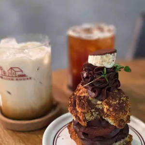 밀리언하우스 사진