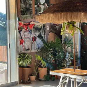 카페 녹음 리뷰 사진