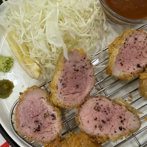 알돈 사진 1